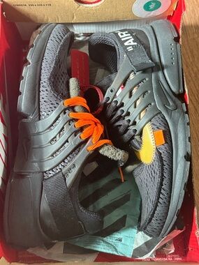 Off white nike presto sz 9